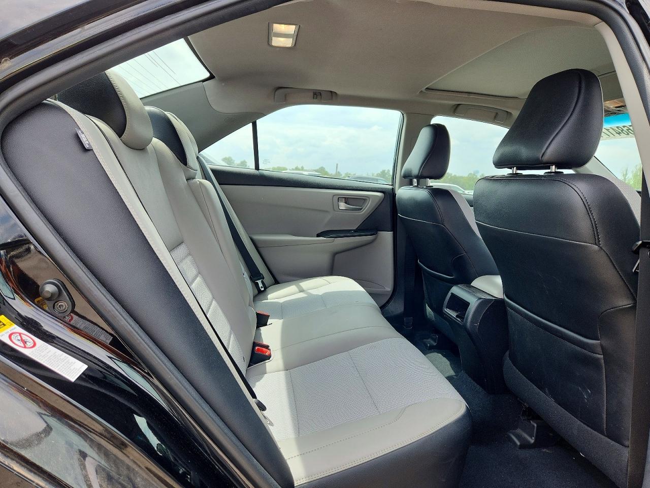 2017 TOYOTA CAMRY