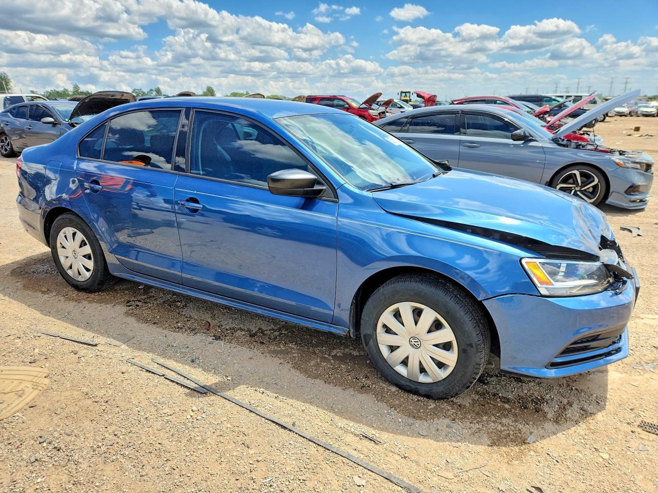 2016 VOLKSWAGEN JETTA