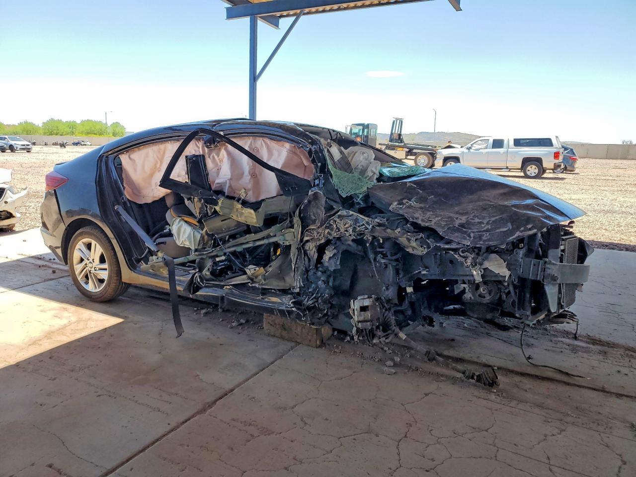 2019 HYUNDAI ELANTRA