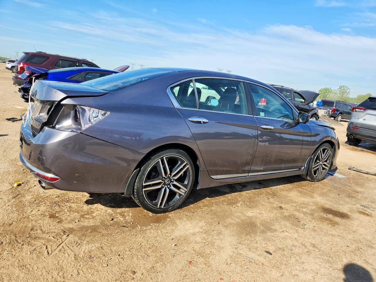 2016 HONDA ACCORD
