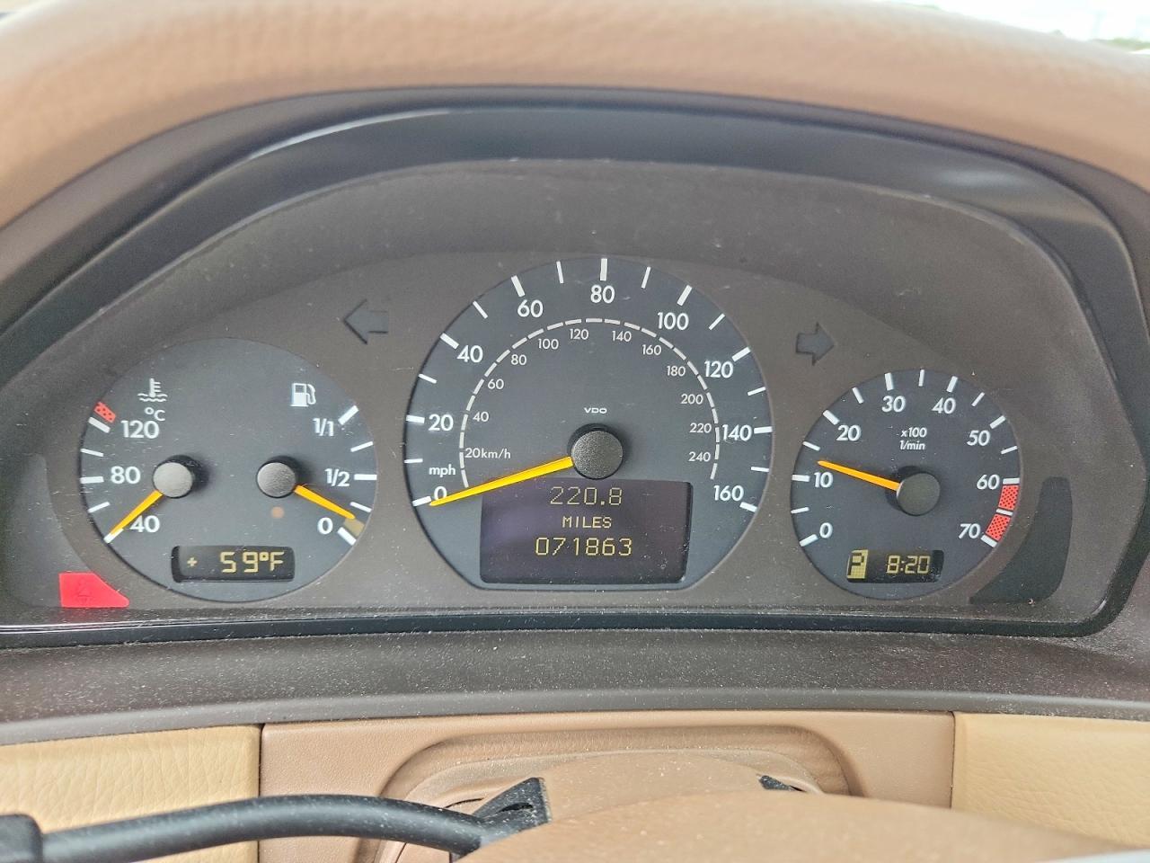 2000 MERCEDES-BENZ E-Class