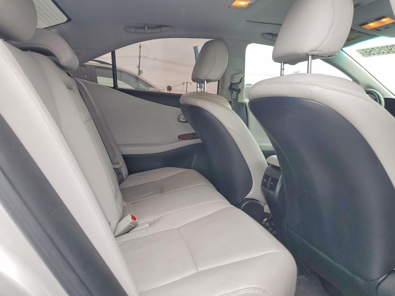 2011 LEXUS HS 250h