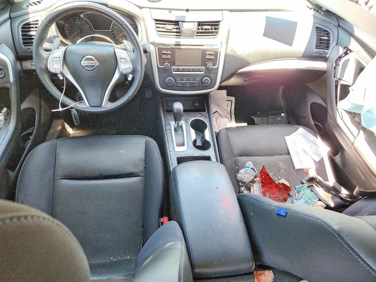 2017 NISSAN ALTIMA