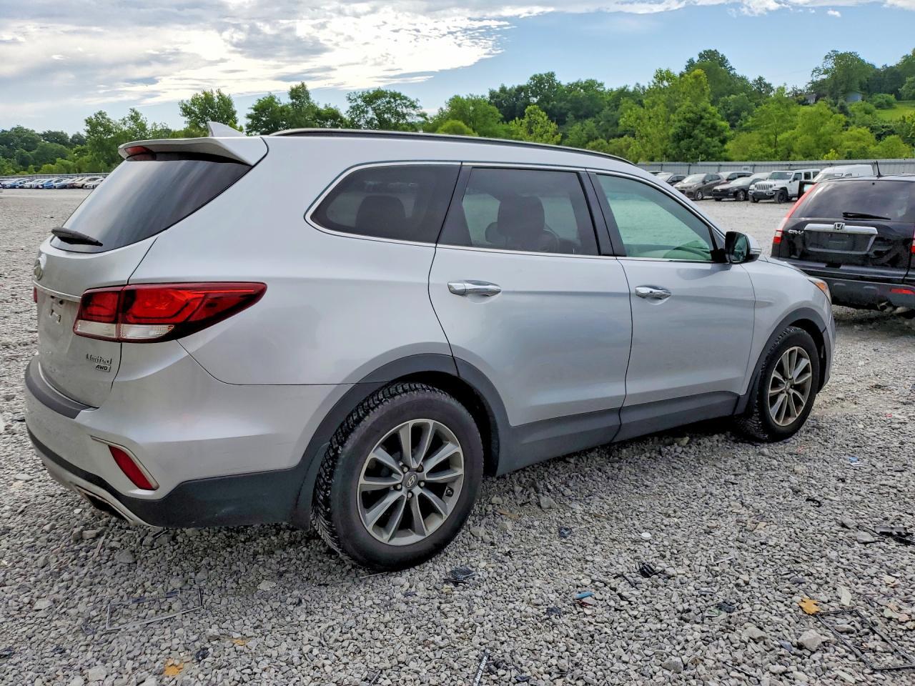 2017 HYUNDAI SANTA FE