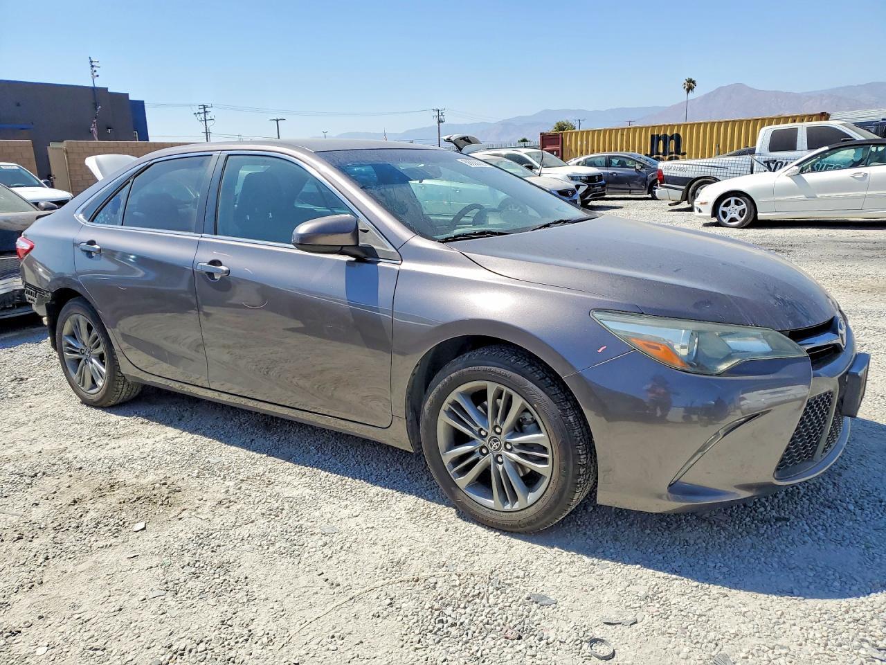 2015 TOYOTA CAMRY