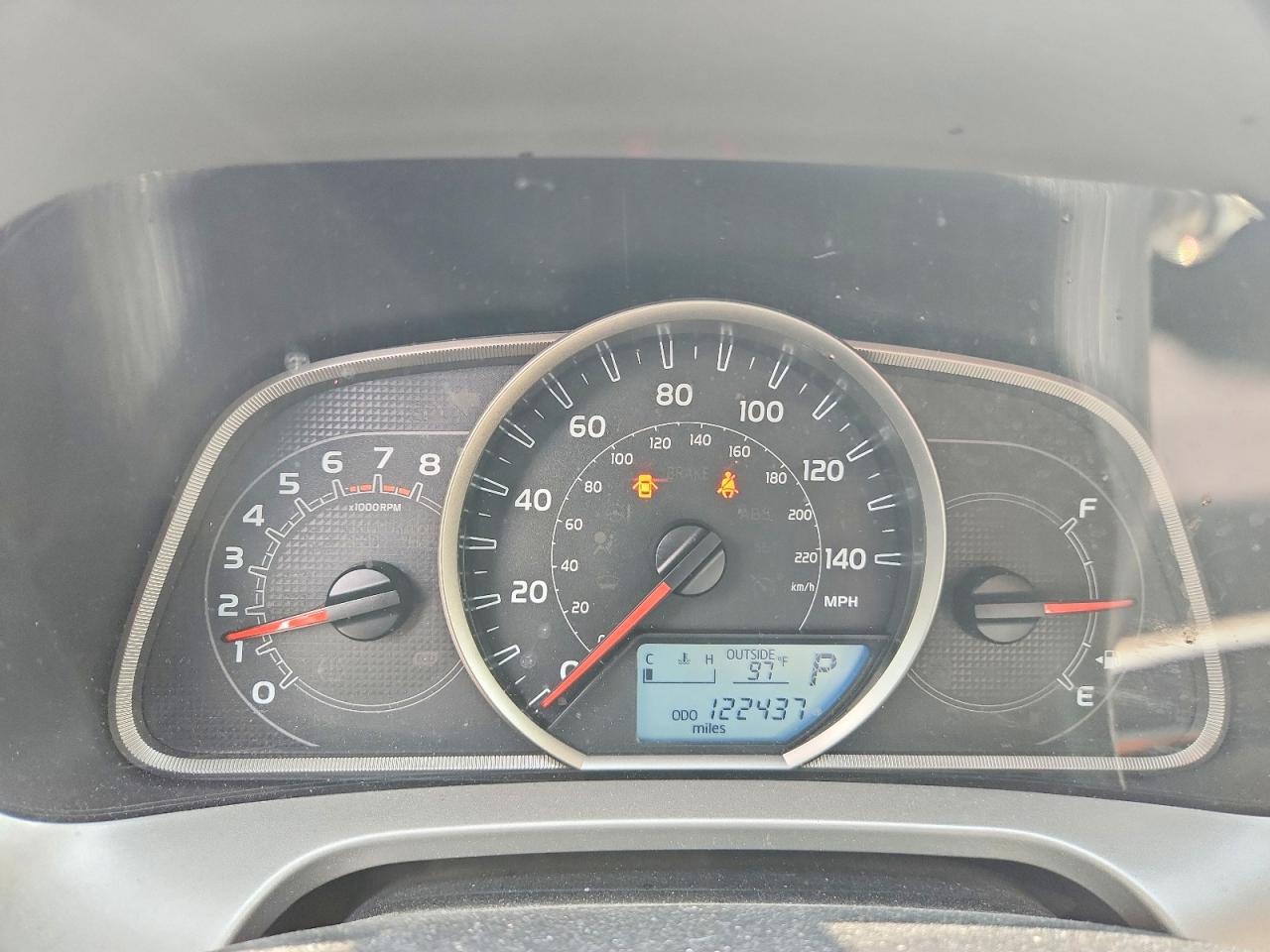 2014 TOYOTA RAV4