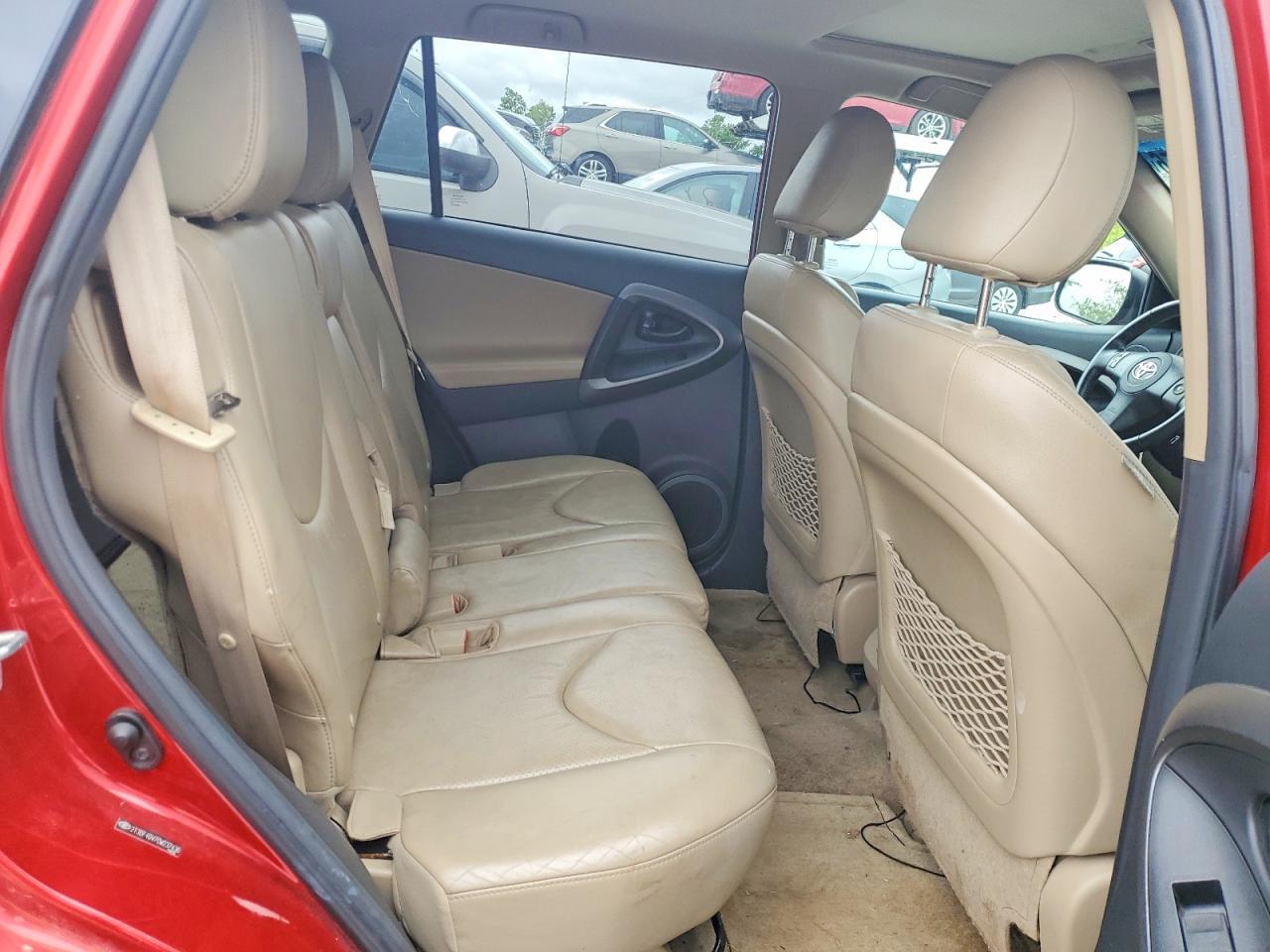 2012 TOYOTA RAV4