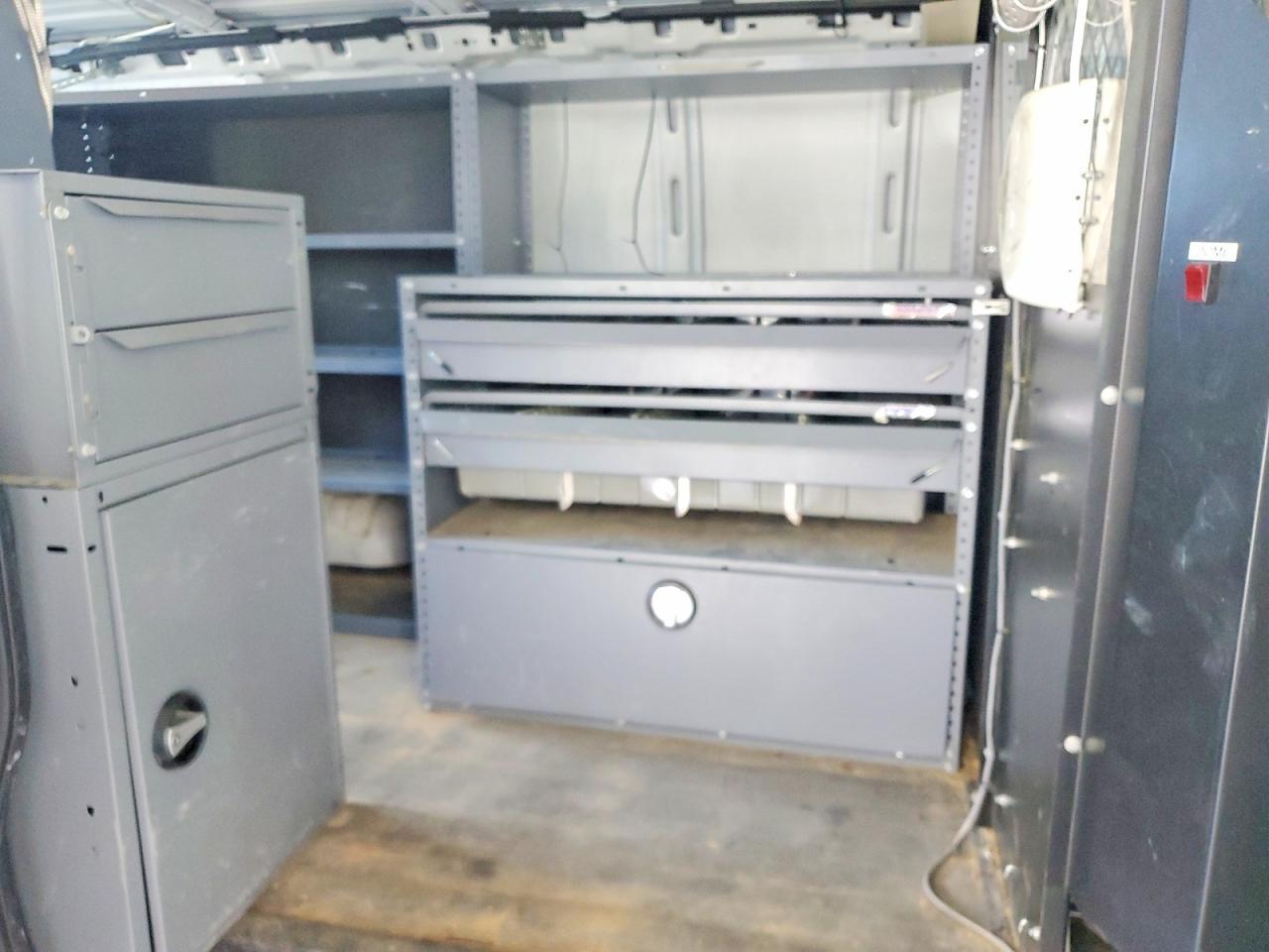 2013 CHEVROLET EXPRESS 2500