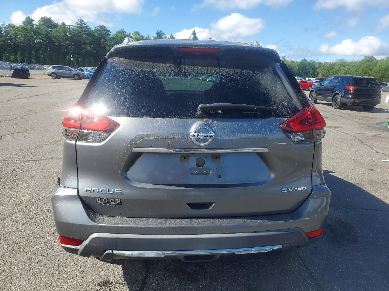 2018 NISSAN ROGUE