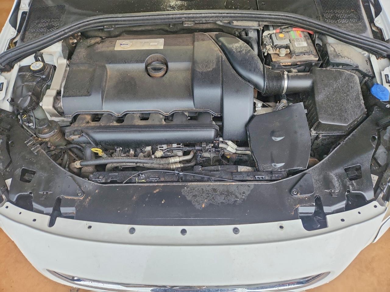 2011 VOLVO S60