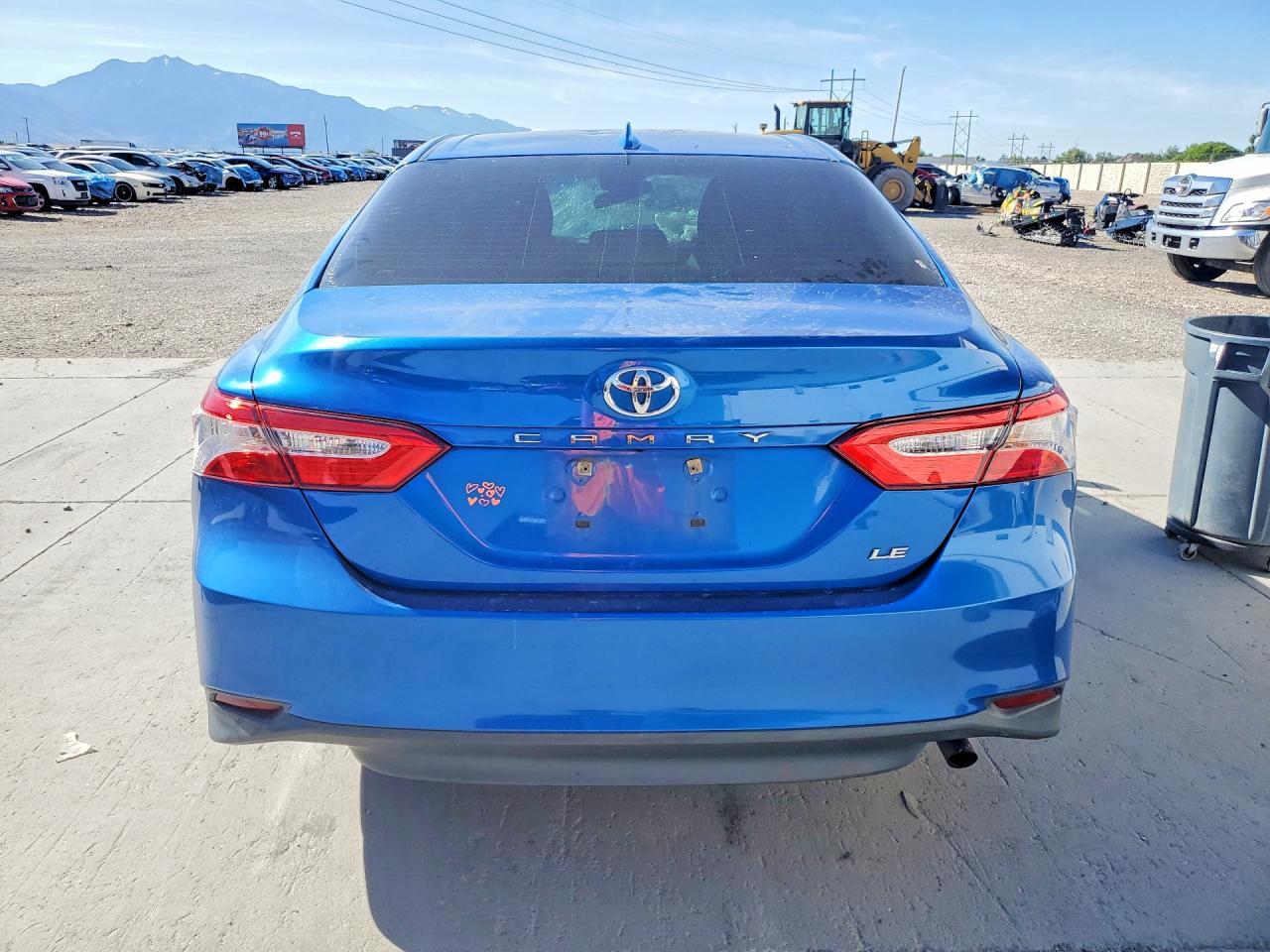 2019 TOYOTA CAMRY