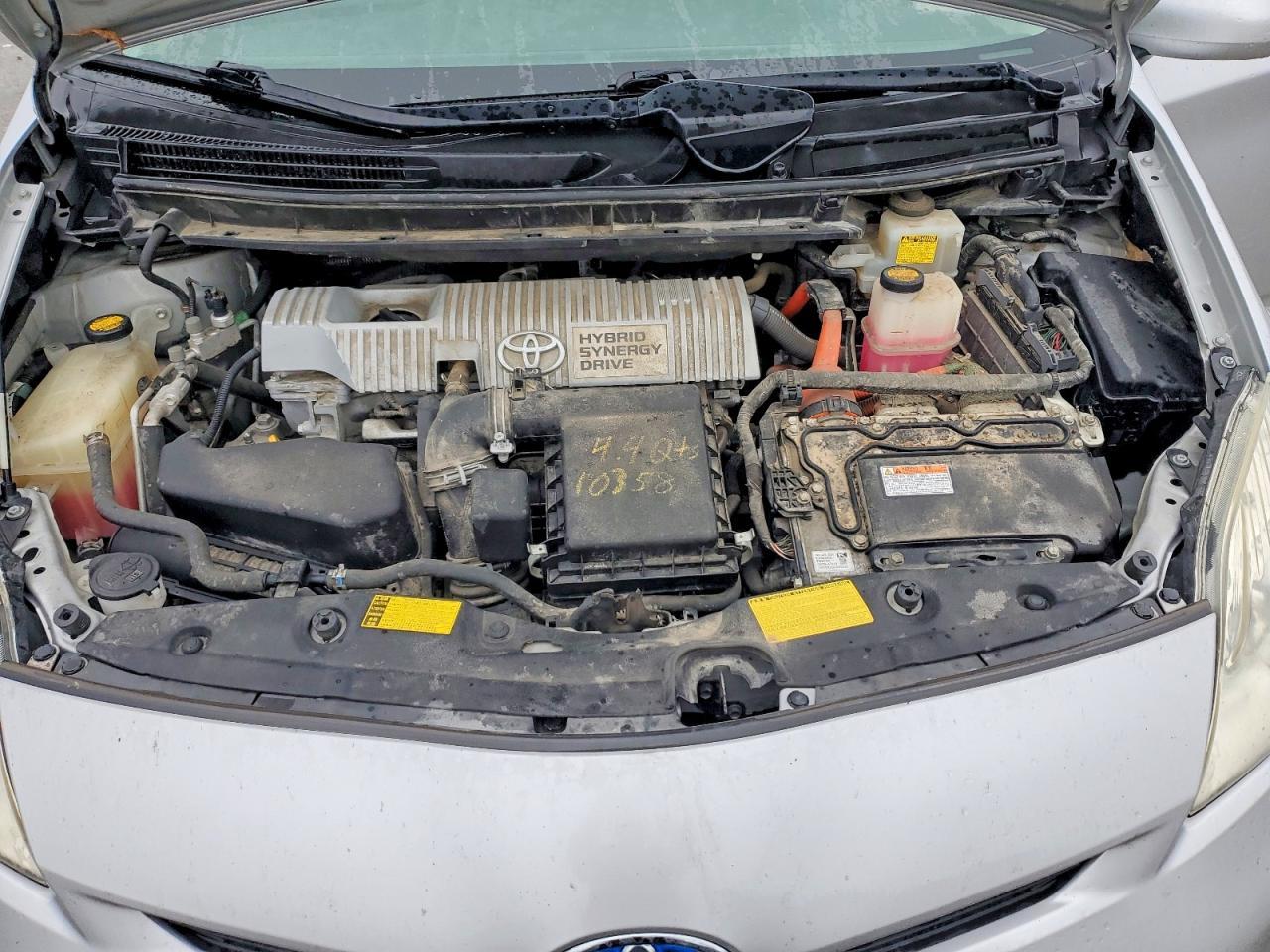 2013 TOYOTA PRIUS