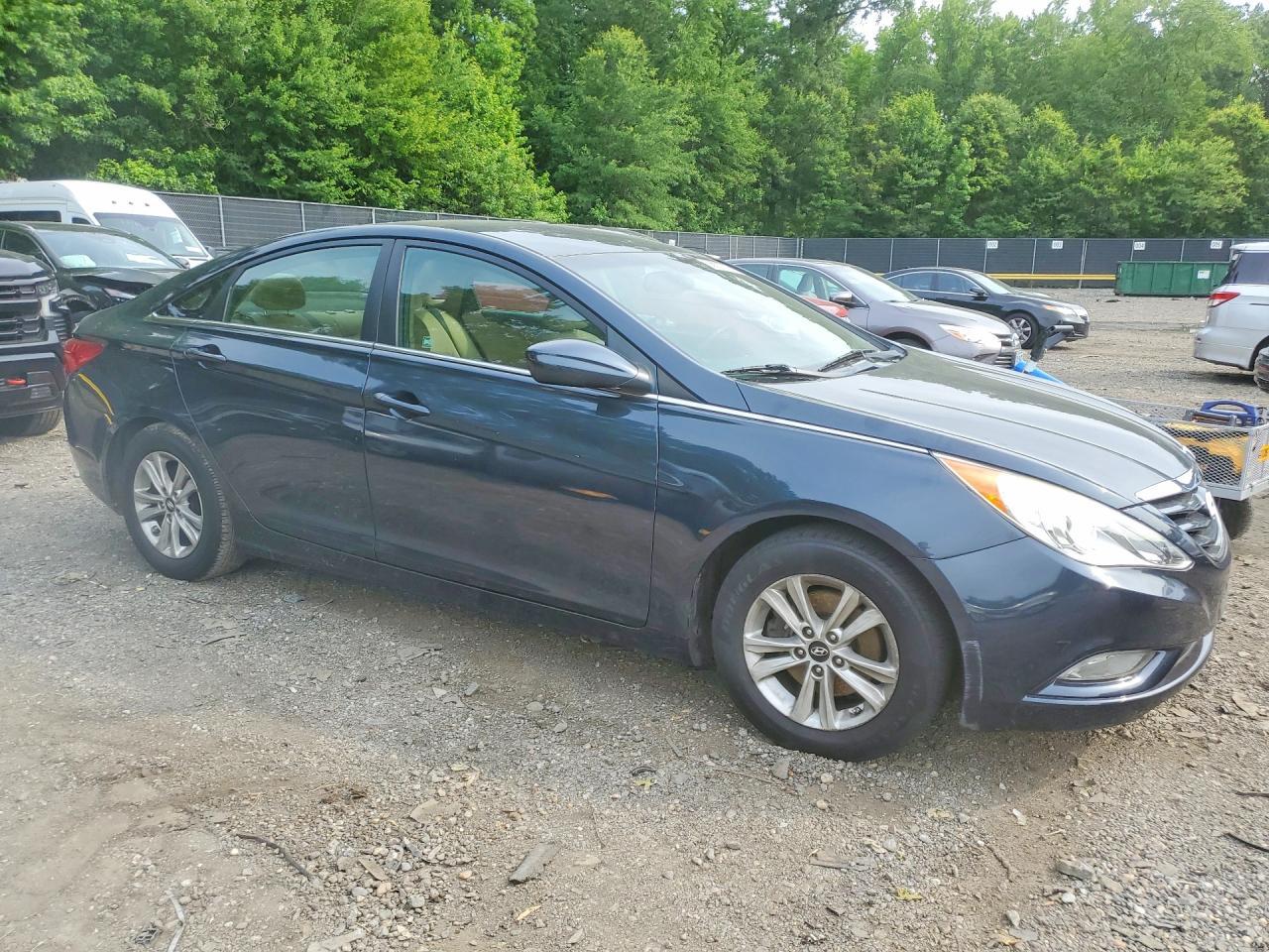 2013 HYUNDAI SONATA