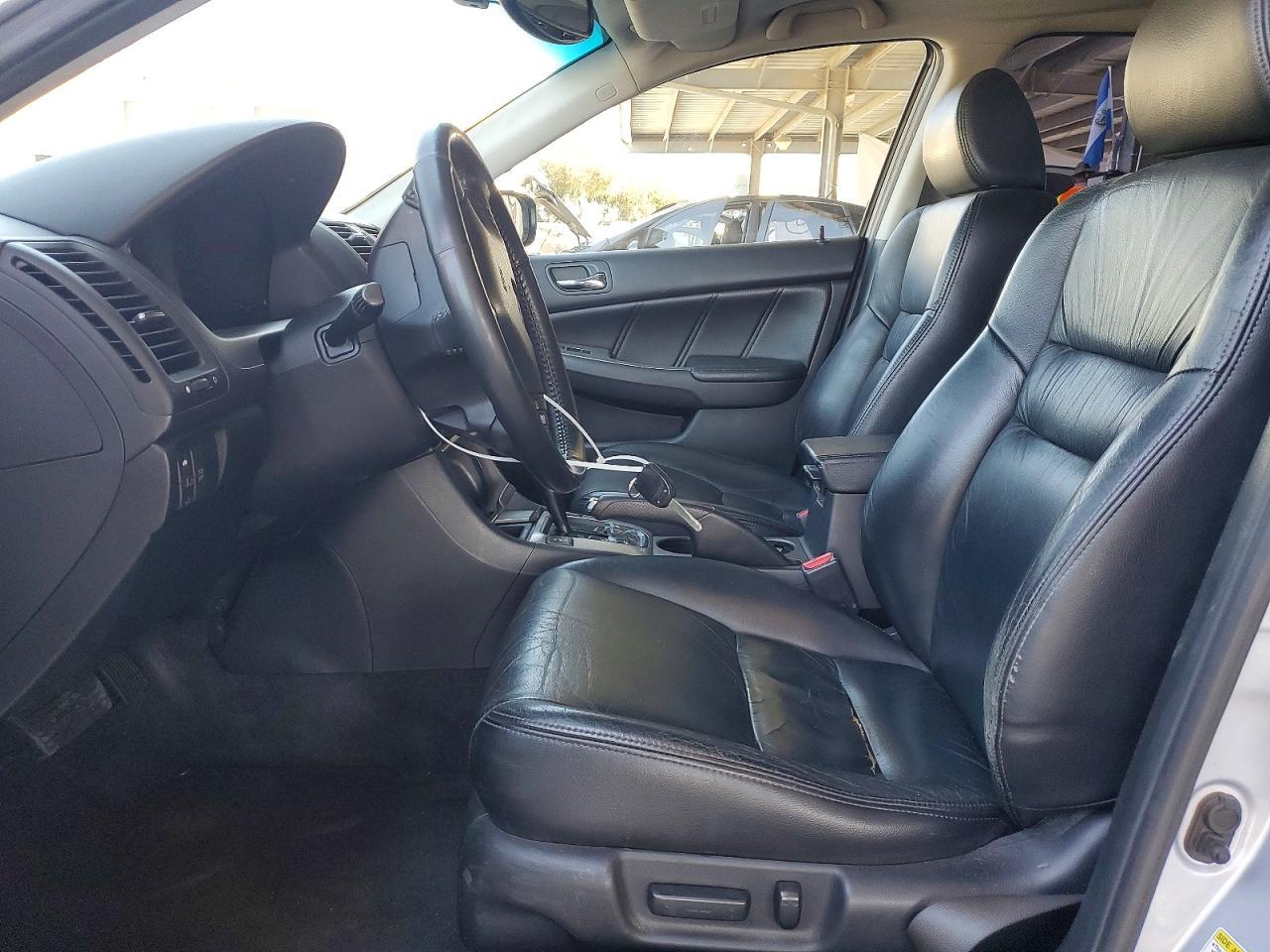 2004 HONDA ACCORD