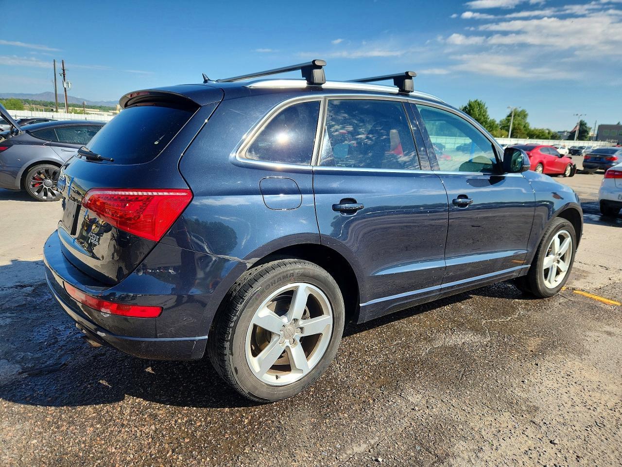 2012 AUDI Q5
