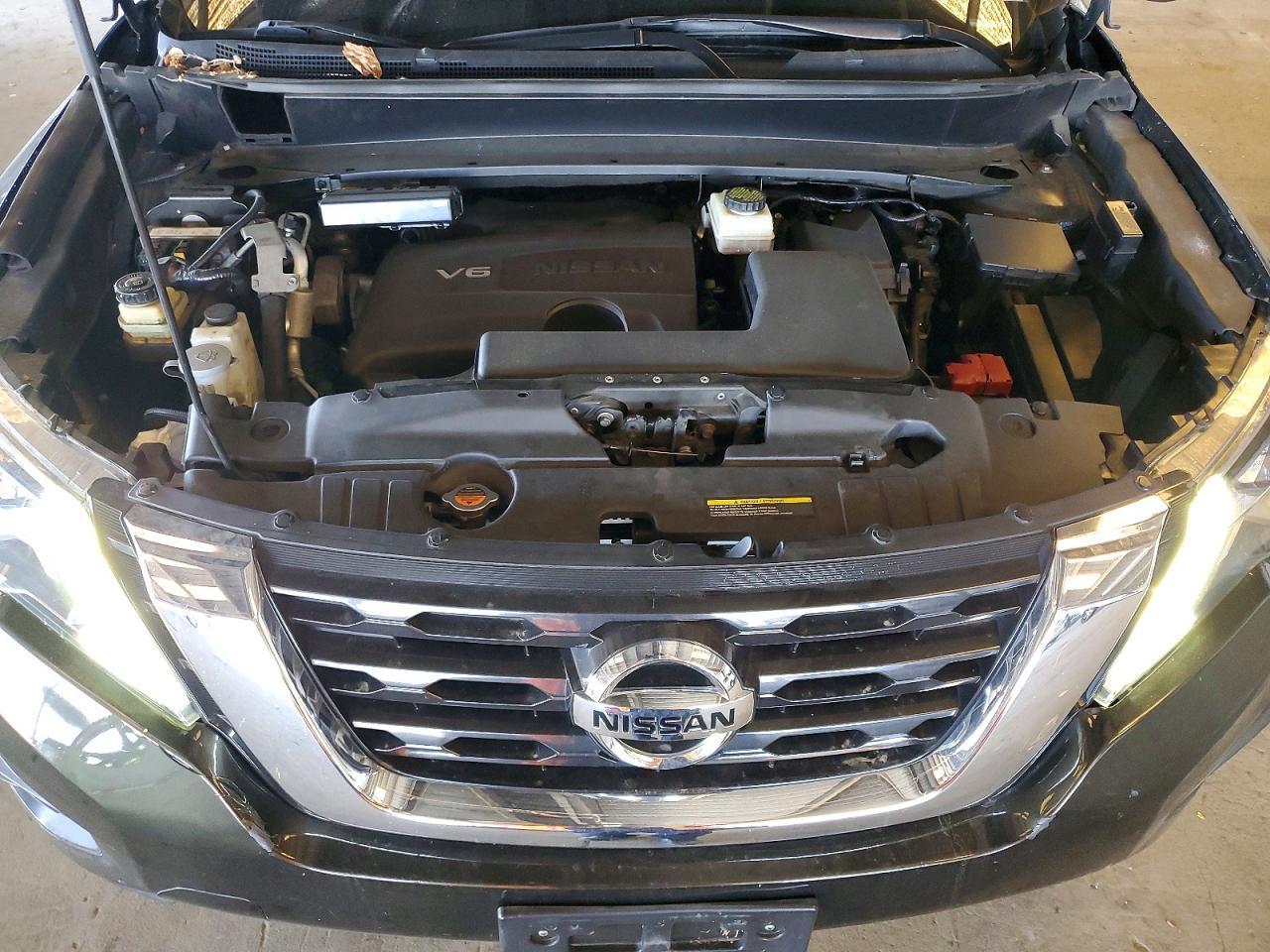 2017 NISSAN PATHFINDER