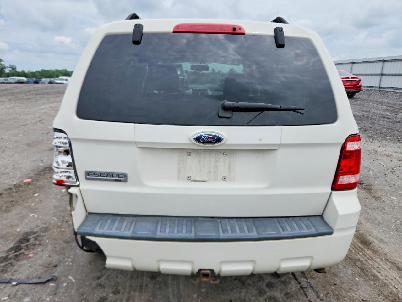 2009 FORD ESCAPE