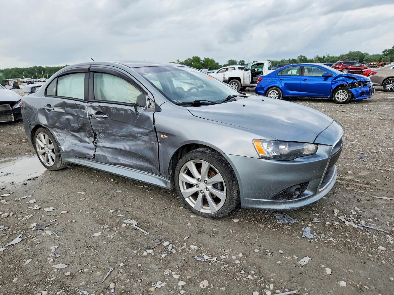 2014 MITSUBISHI LANCER