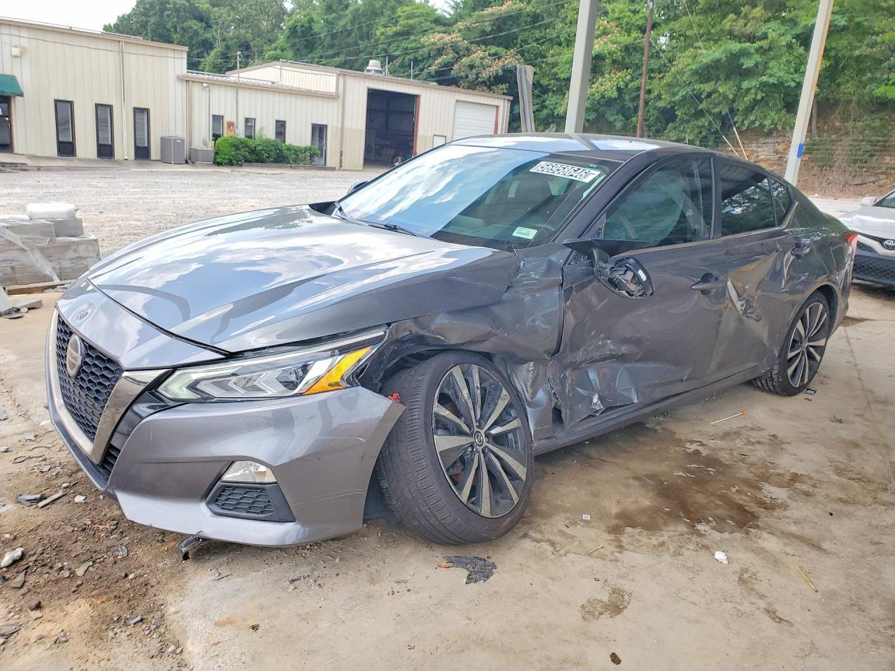 2019 NISSAN ALTIMA