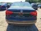 2016 VOLKSWAGEN Passat