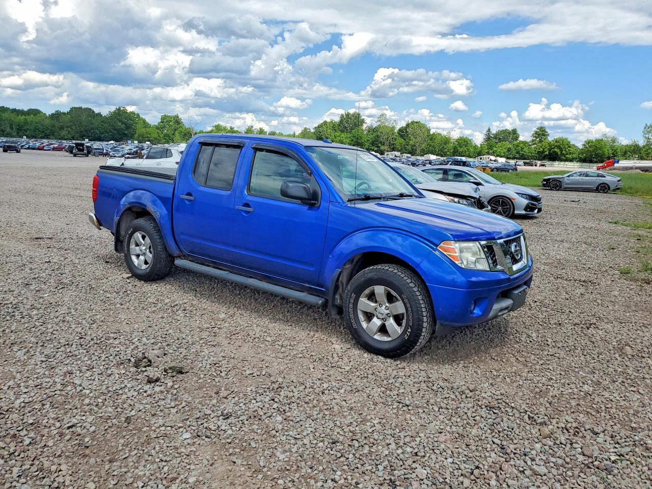 2012 NISSAN Frontier