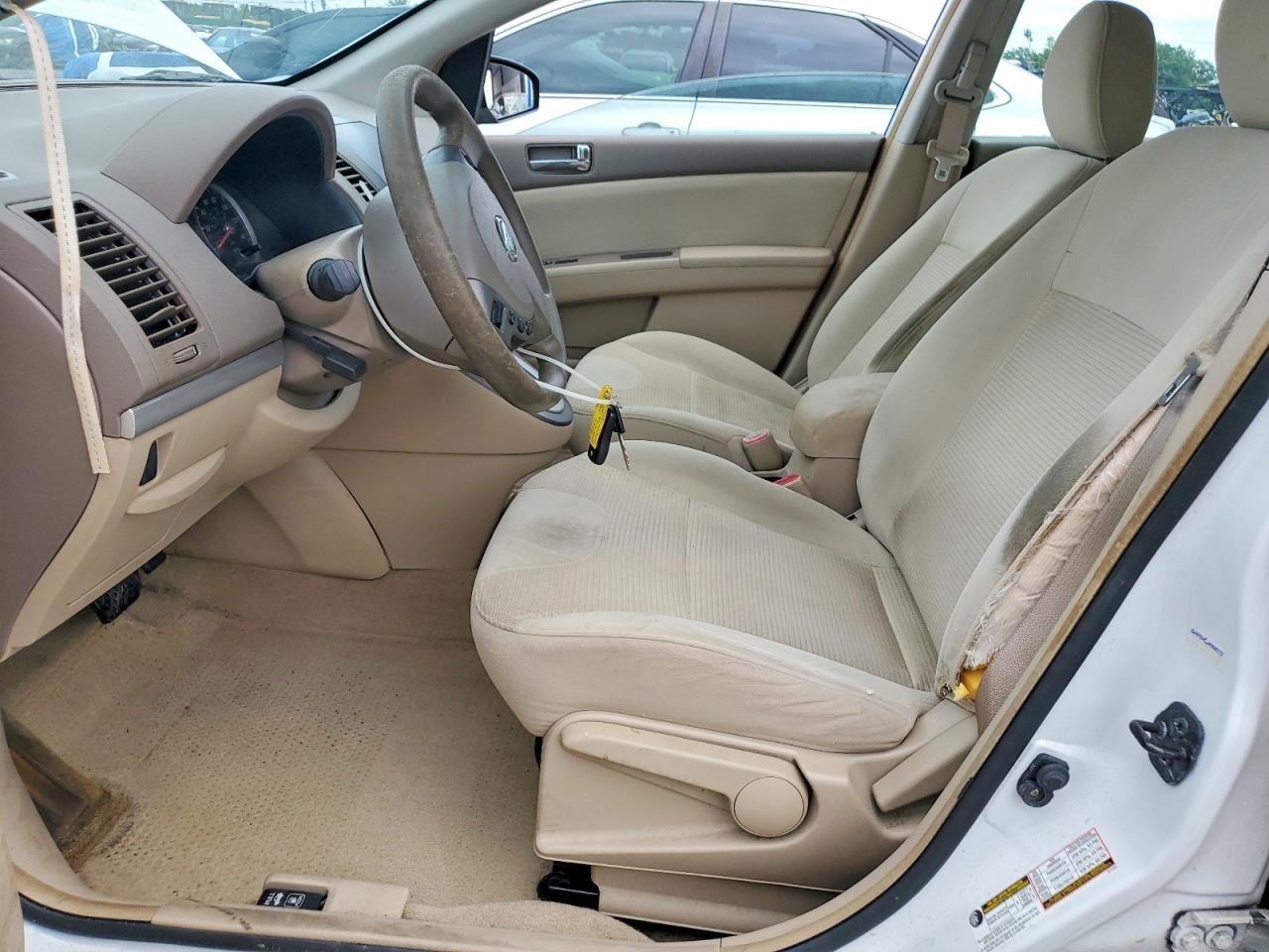 2010 NISSAN SENTRA