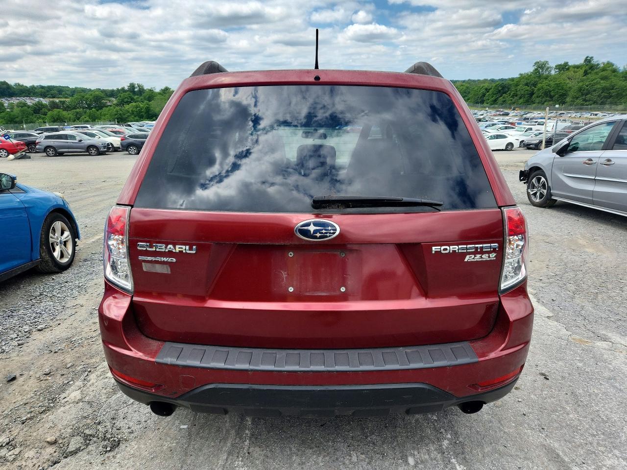 2011 SUBARU FORESTER
