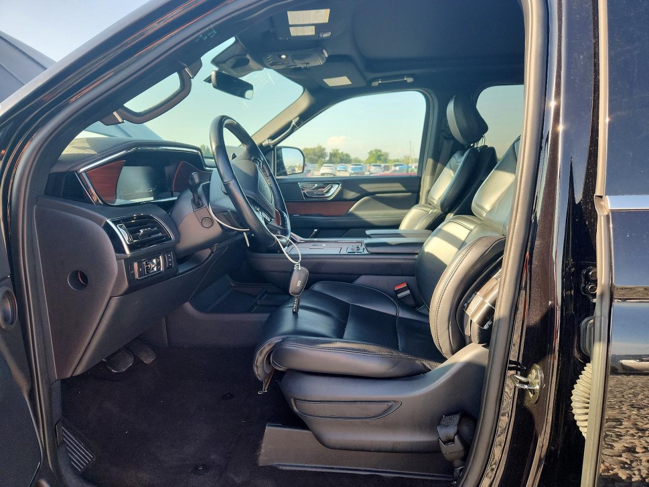 2022 LINCOLN Navigator