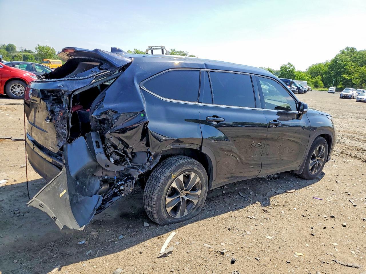 2020 TOYOTA HIGHLANDER