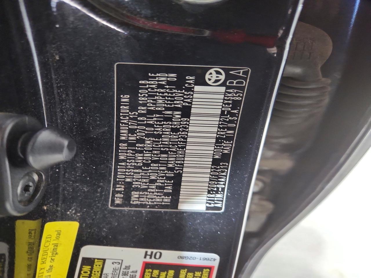 2015 TOYOTA COROLLA