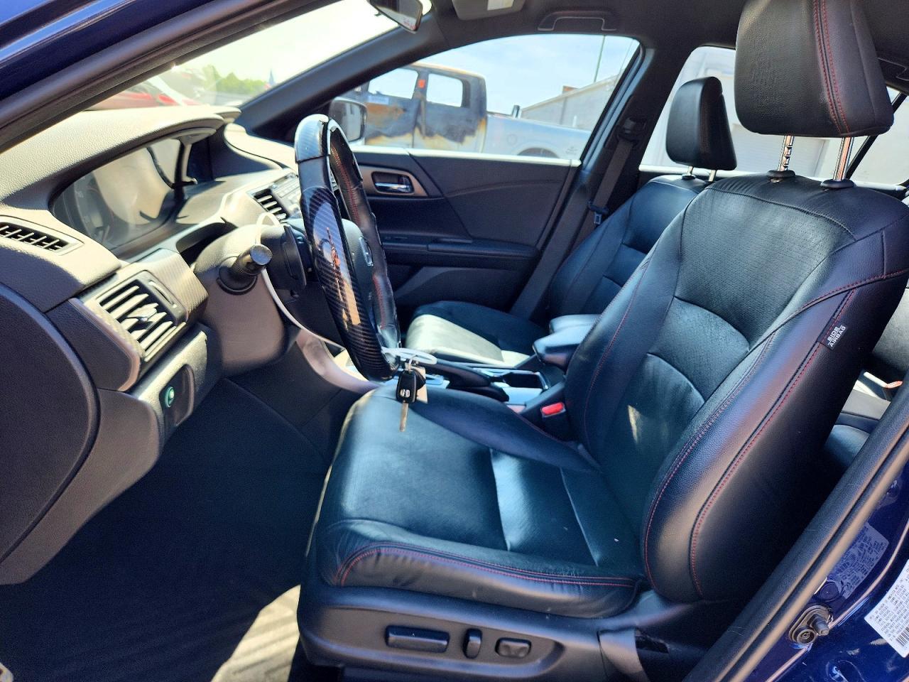 2017 HONDA ACCORD
