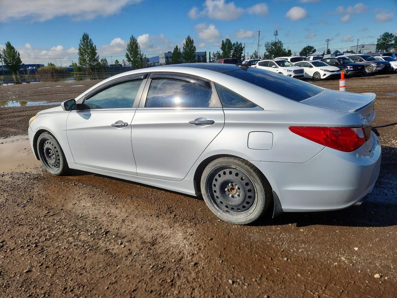 2012 HYUNDAI SONATA