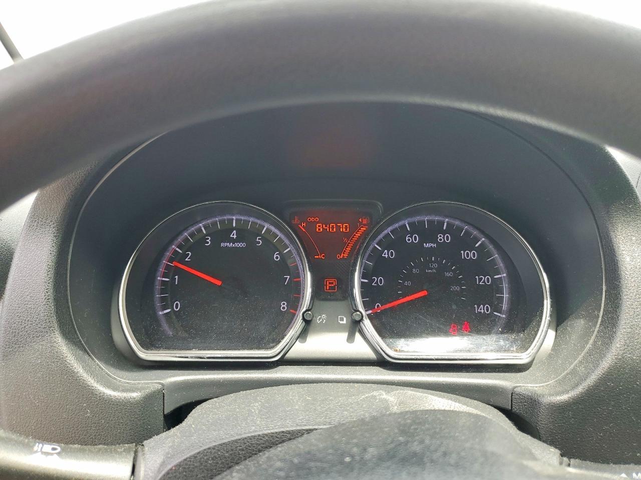 2014 NISSAN VERSA