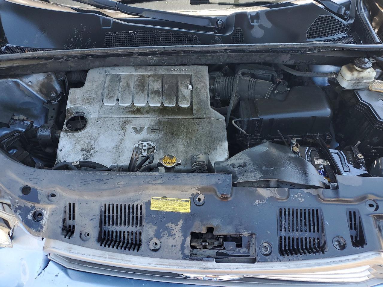 2010 TOYOTA HIGHLANDER