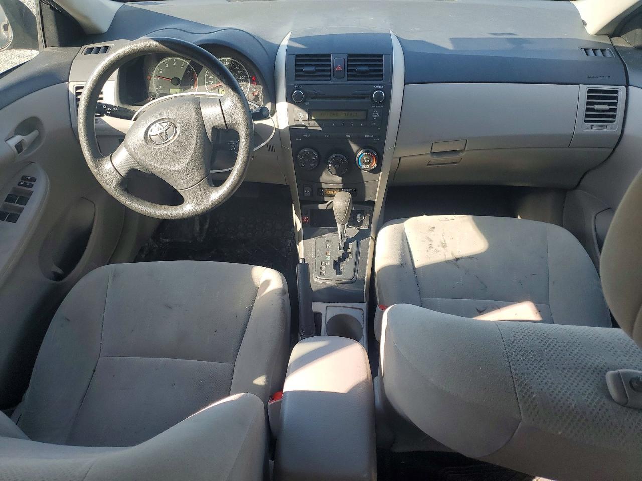2011 TOYOTA COROLLA