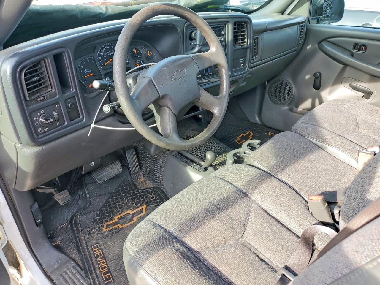 2004 CHEVROLET Silverado