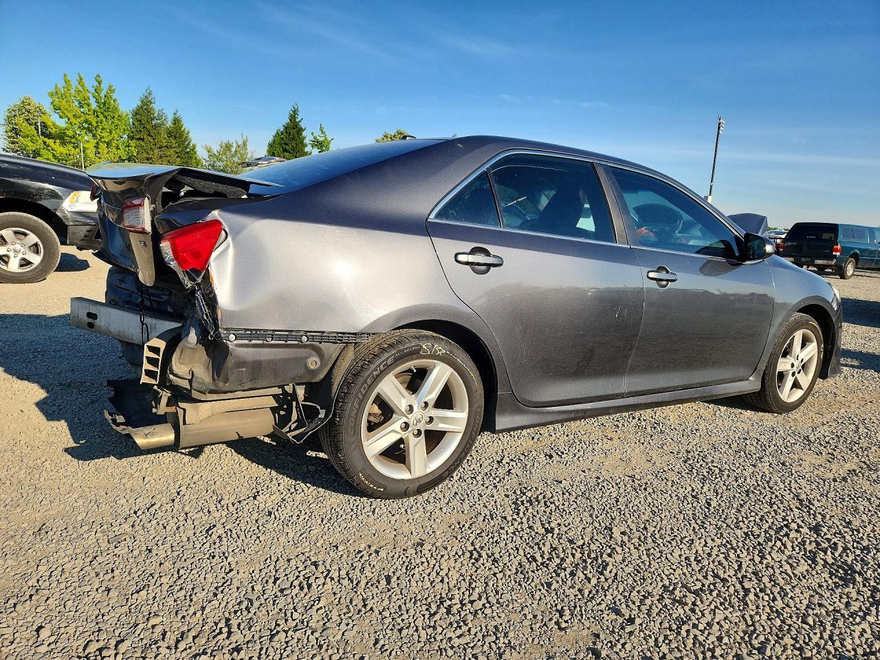 2012 TOYOTA CAMRY