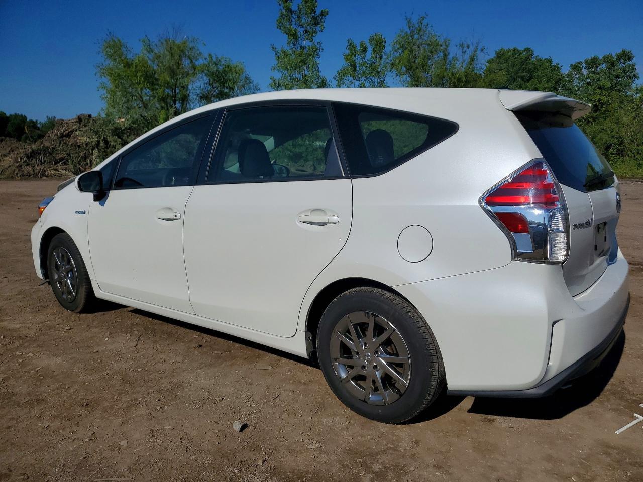 2017 TOYOTA PRIUS V