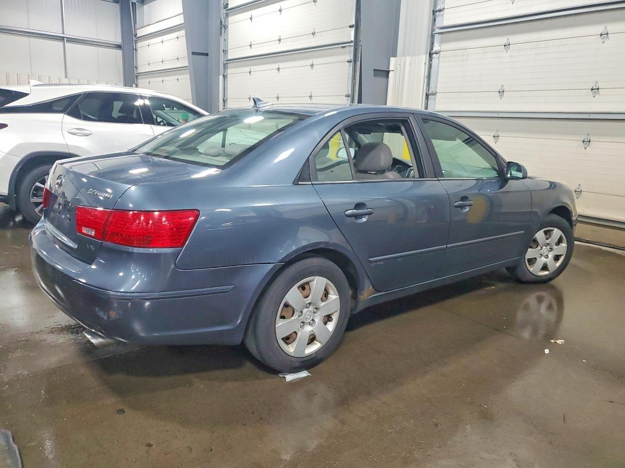 2009 HYUNDAI SONATA
