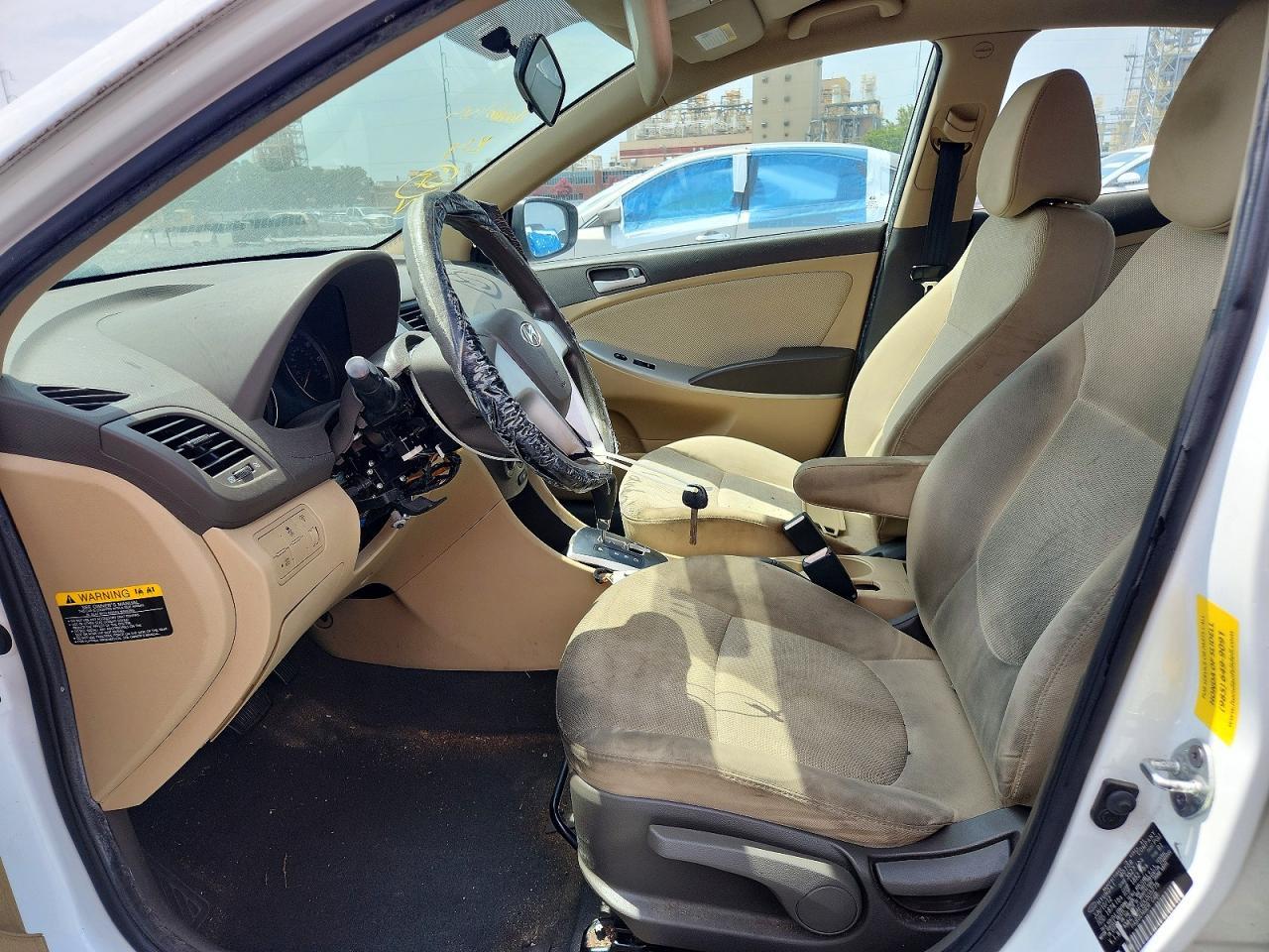 2013 HYUNDAI ACCENT
