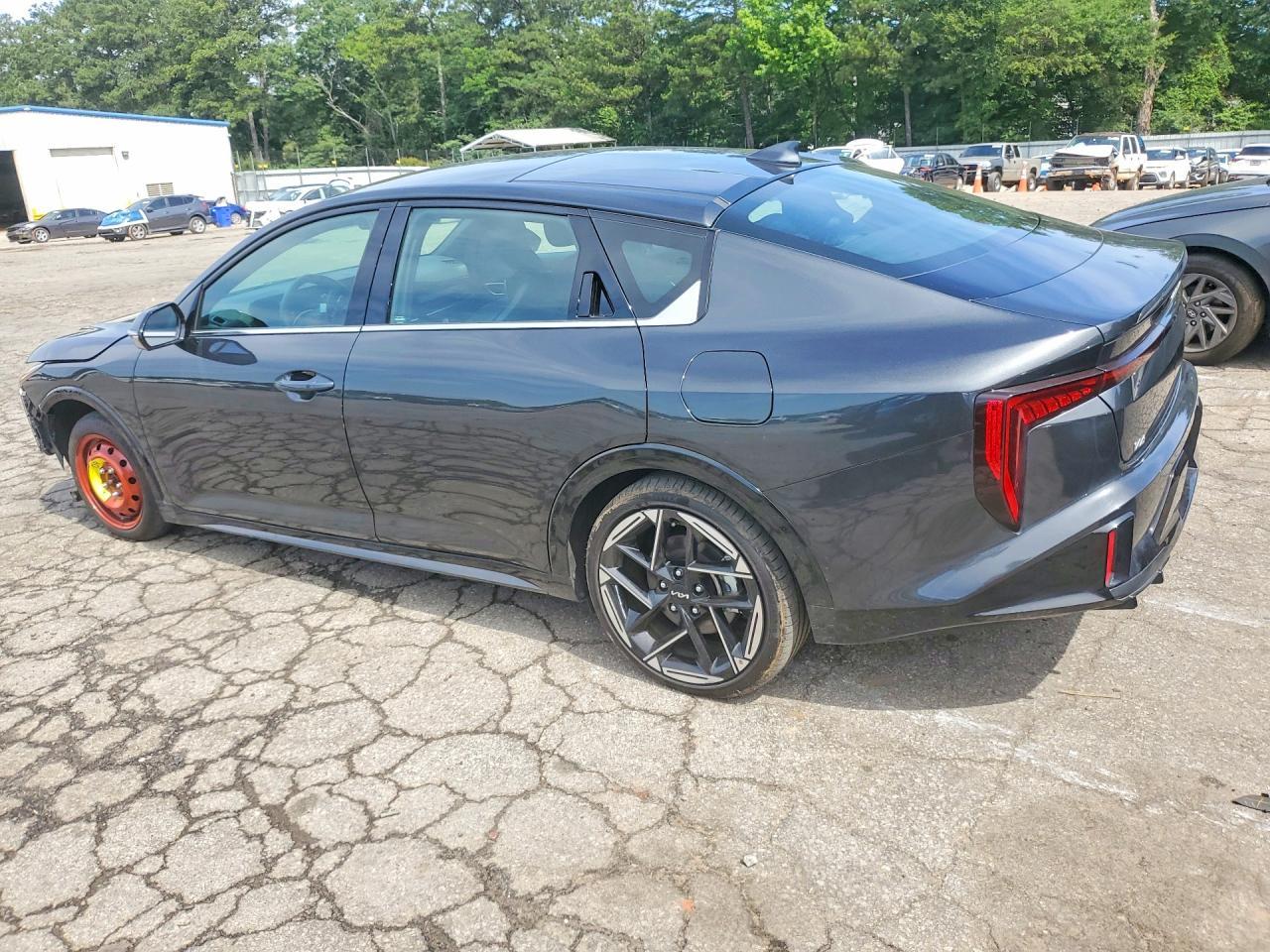 2025 KIA K4