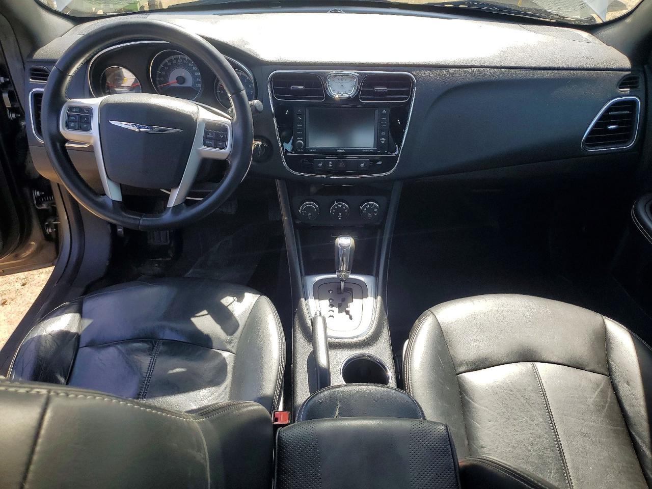 2012 CHRYSLER 200