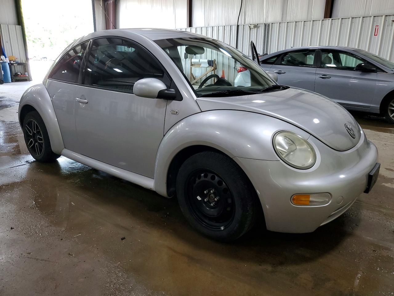 2001 VOLKSWAGEN Beetle