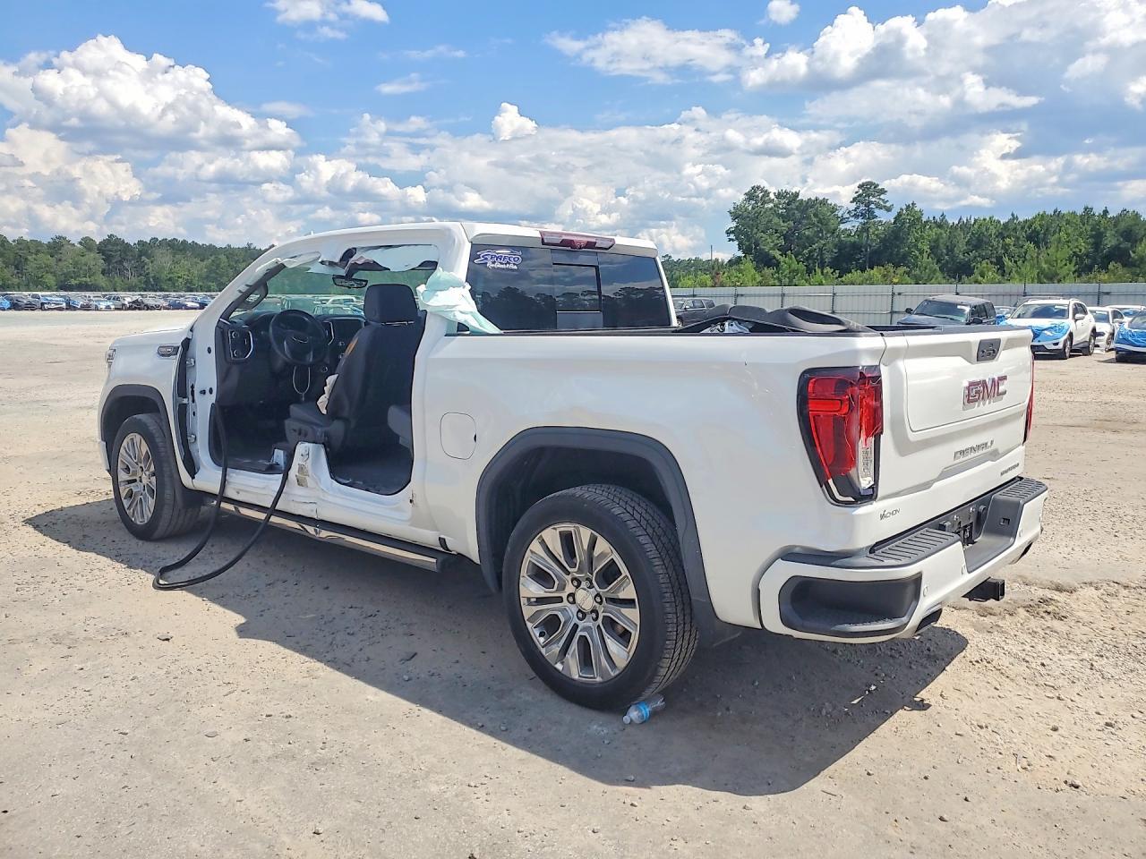 2021 GMC Sierra