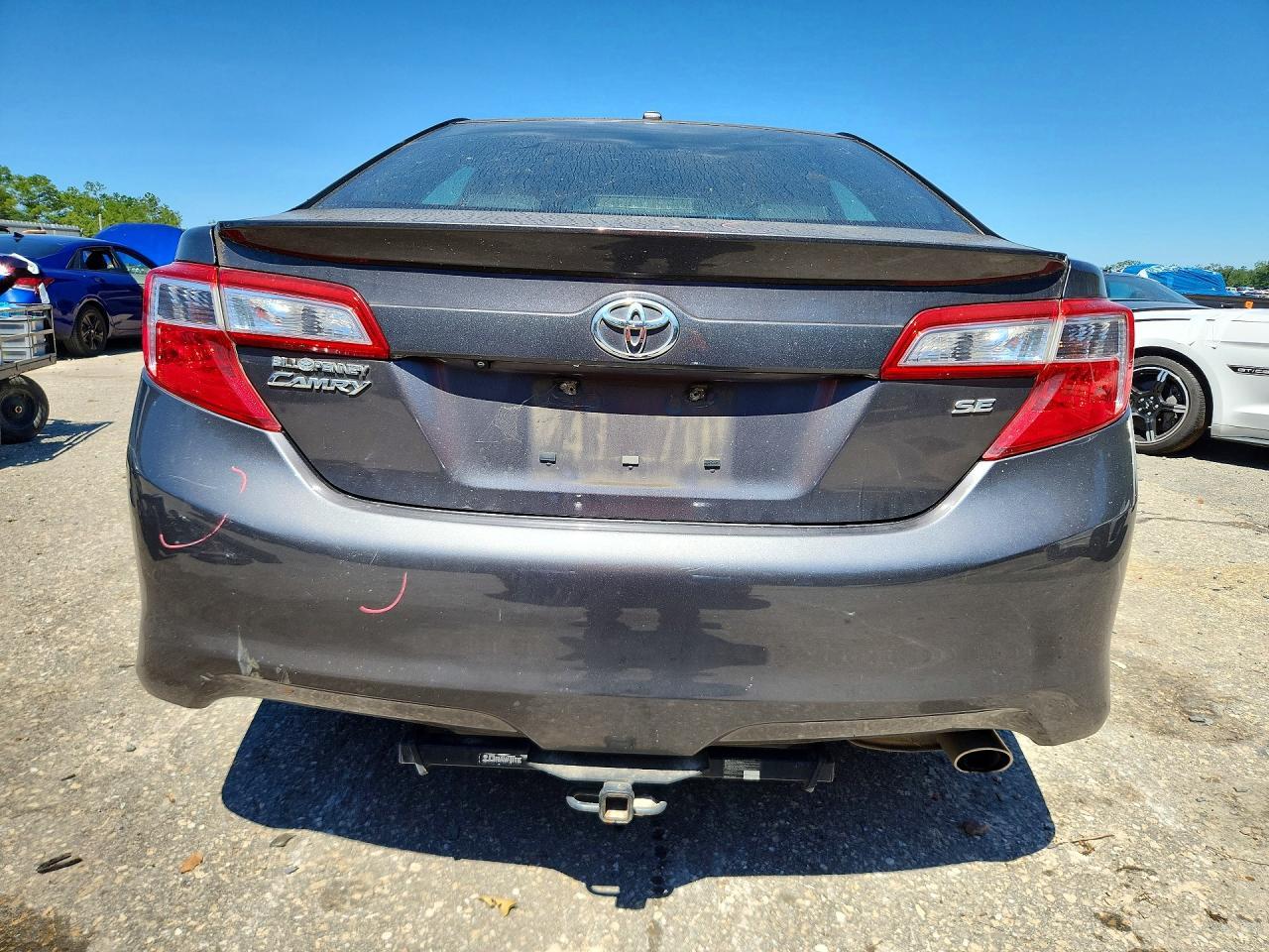 2014 TOYOTA CAMRY