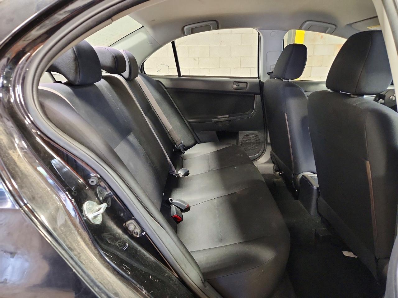 2010 MITSUBISHI LANCER