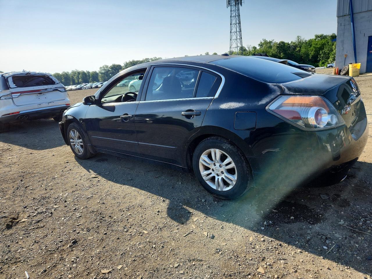 2010 NISSAN ALTIMA