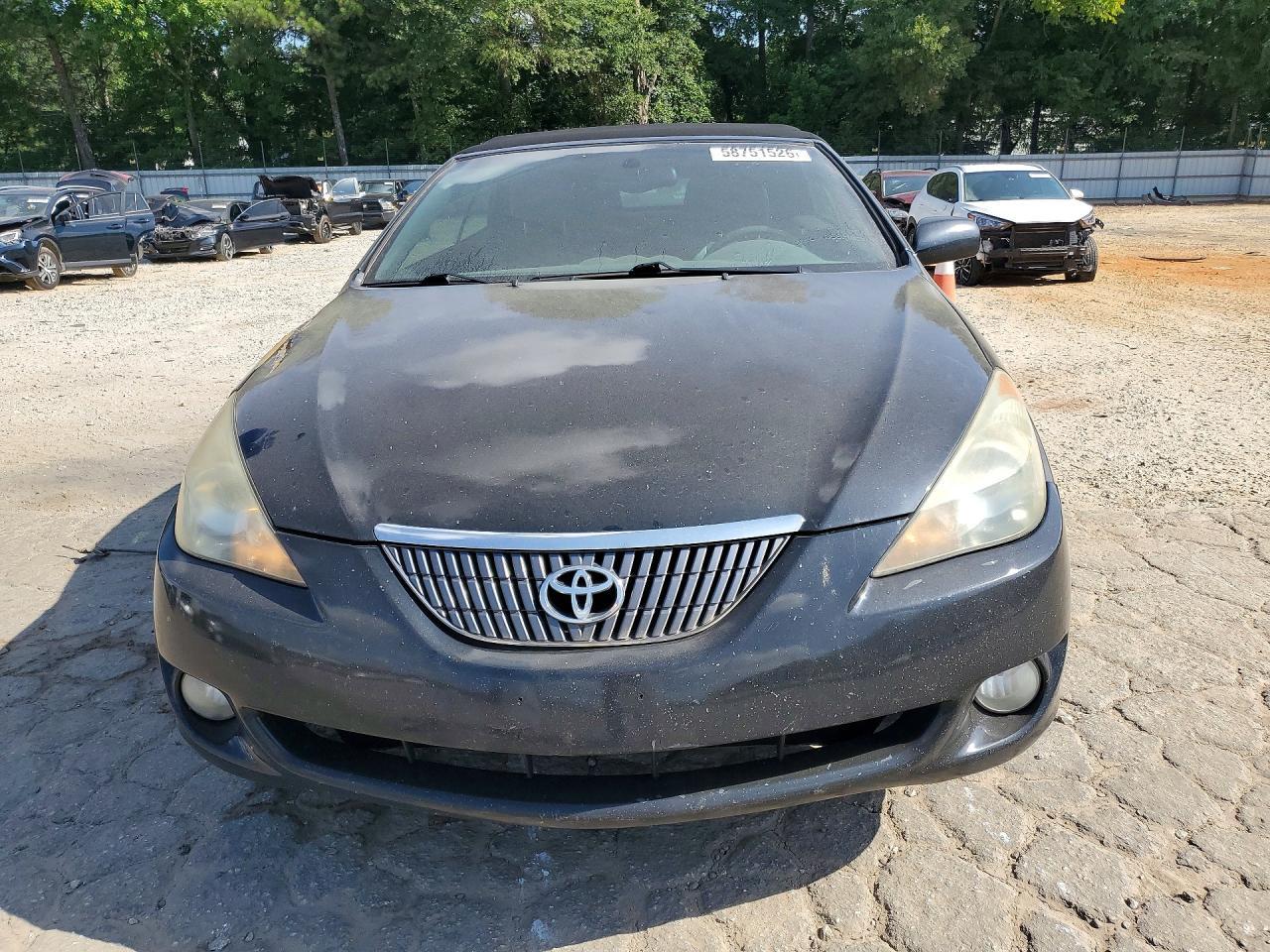 2004 TOYOTA CAMRY