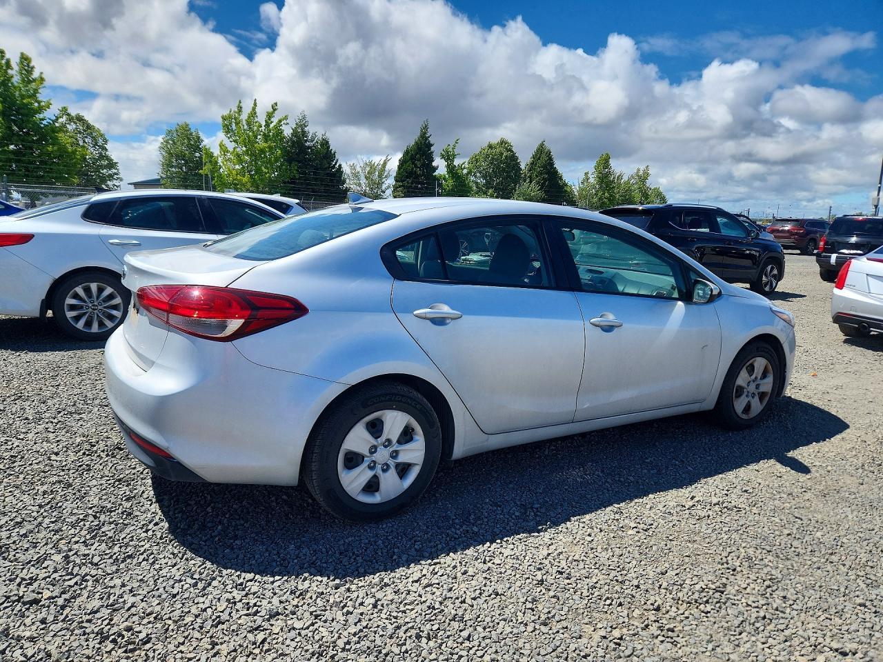 2017 KIA FORTE