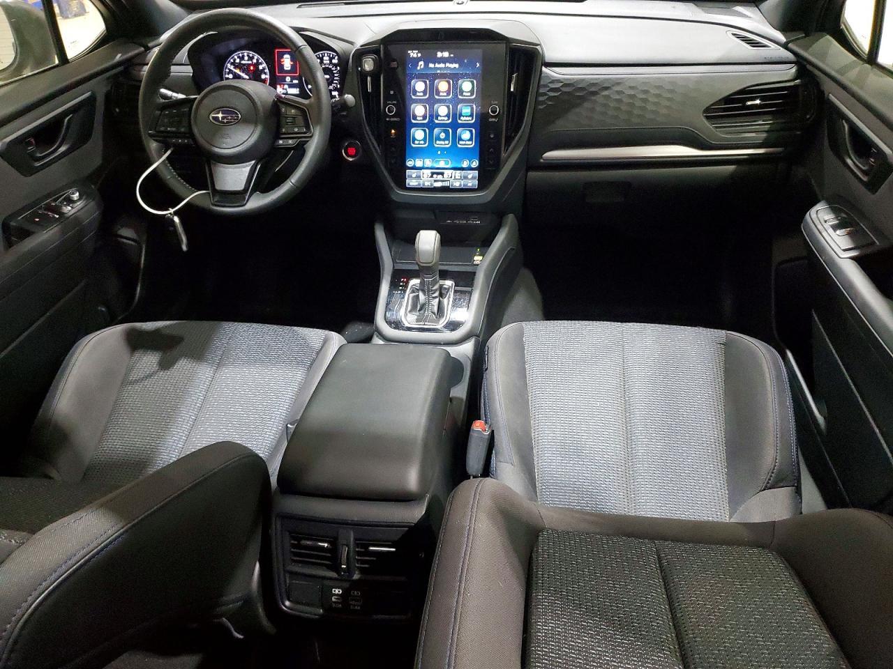 2025 SUBARU FORESTER